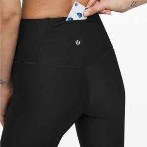 Lululemon Mapped Out High-Rise
Tight 28"